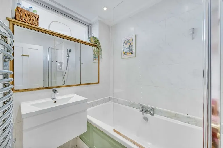 Clement Close, Brondesbury Park, NW6 7AN, photo 4