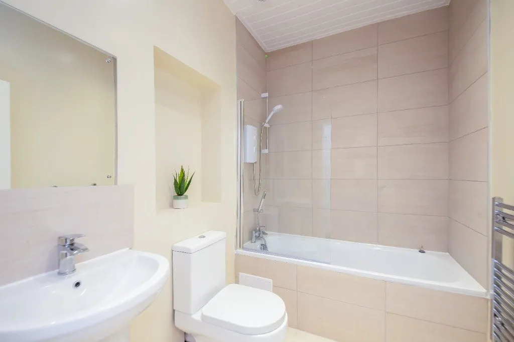 Hartley Road, Nottingham, NG7, photo 11