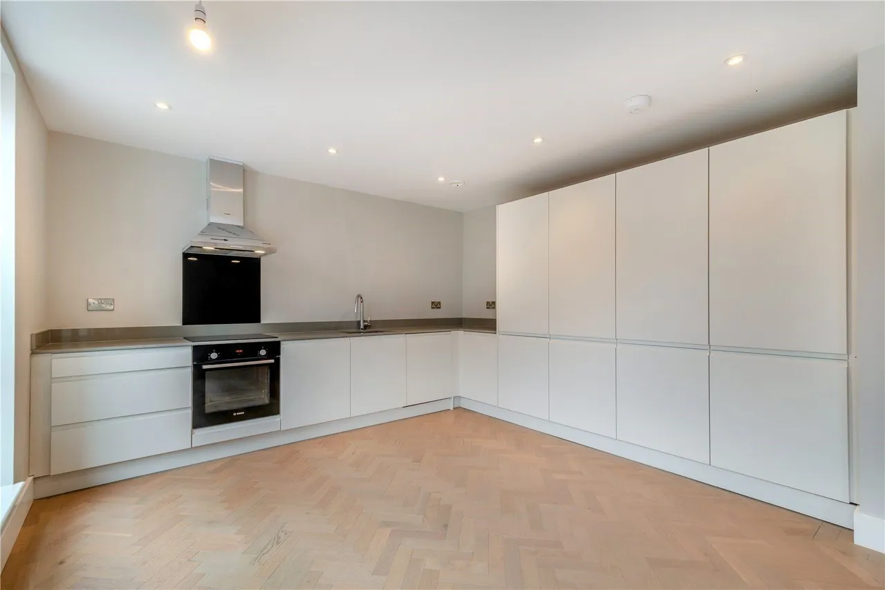Lambert House, Harrogate, HG1, photo 4