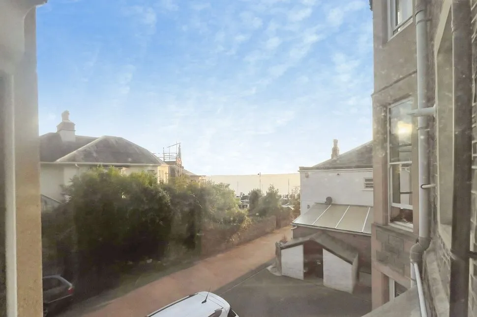 Alexandra Road, Clevedon, North Somerset, BS21, photo 10