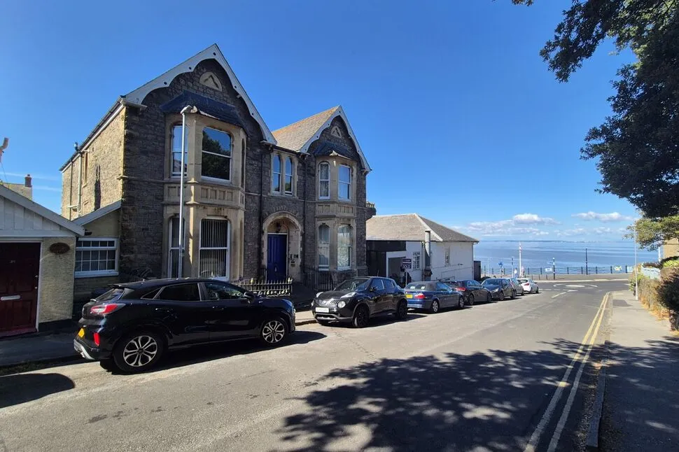 1 bed flat for sale — Alexandra Road, Clevedon, North Somerset, BS21