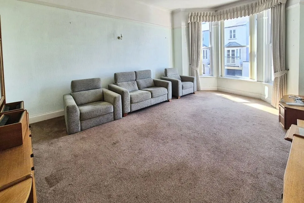 Alexandra Road, Clevedon, North Somerset, BS21, photo 2