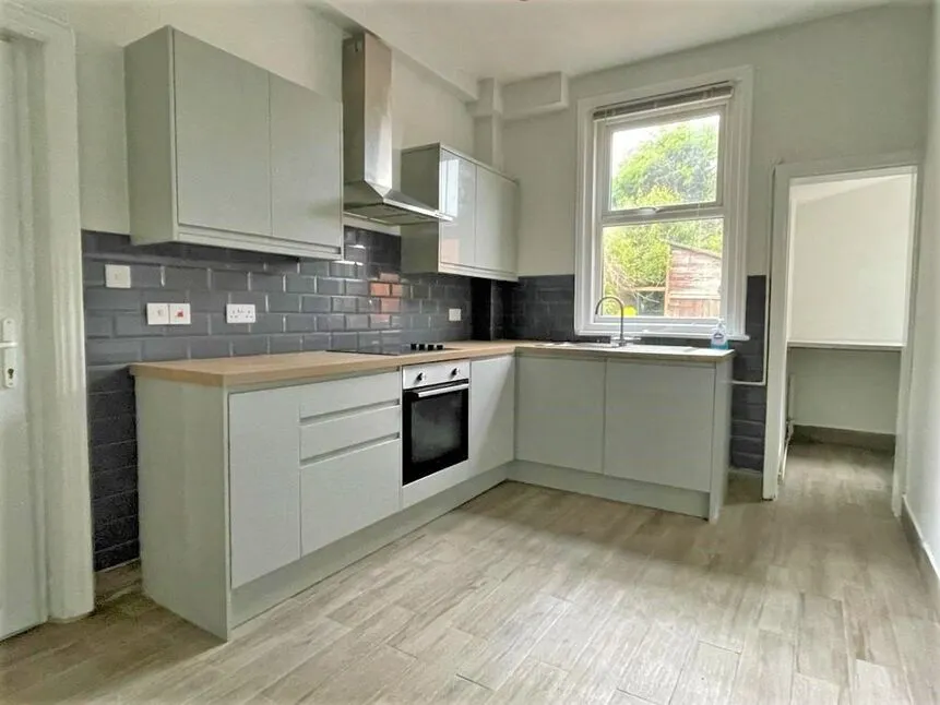 Julian Road, Folkestone, Kent, CT19, photo 3