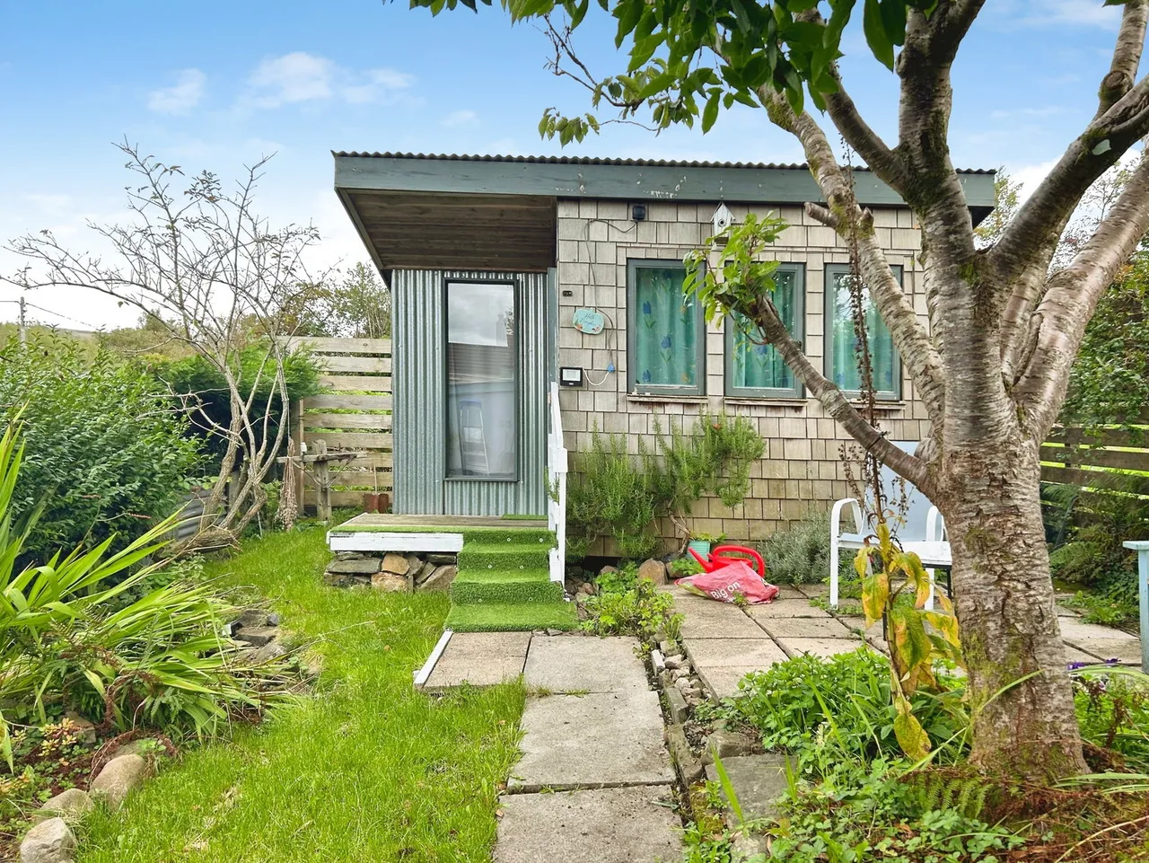 Pen Y Banc, Seven Sisters, SA10, photo 16