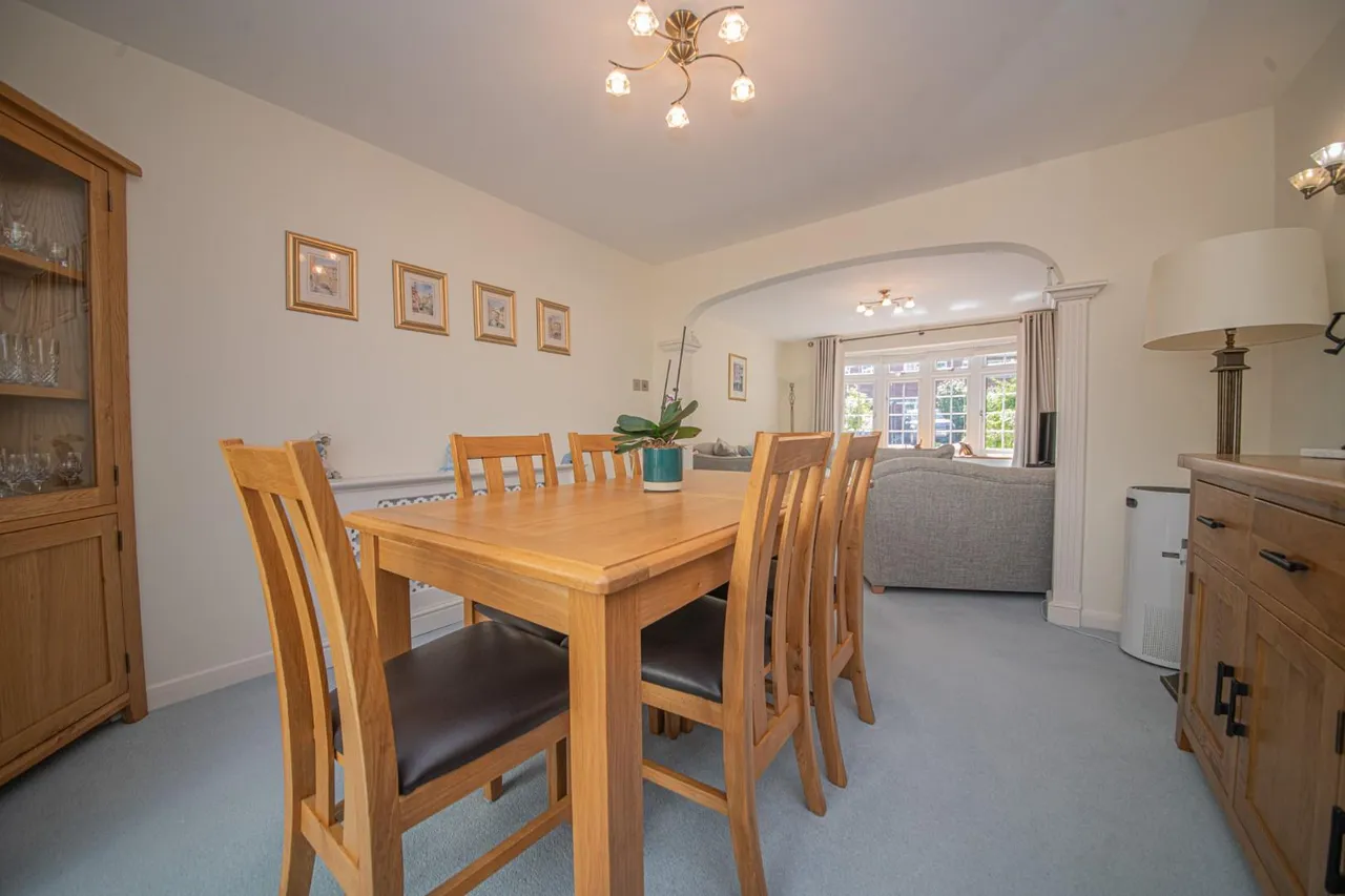 Pendula Way, Bishopstoke, Eastleigh, SO50 6GL, photo 5