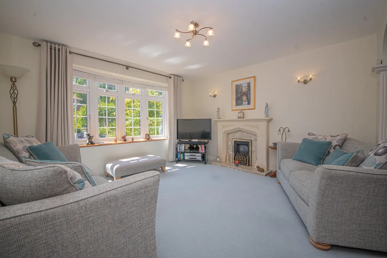 Pendula Way, Bishopstoke, Eastleigh, SO50 6GL, photo 3