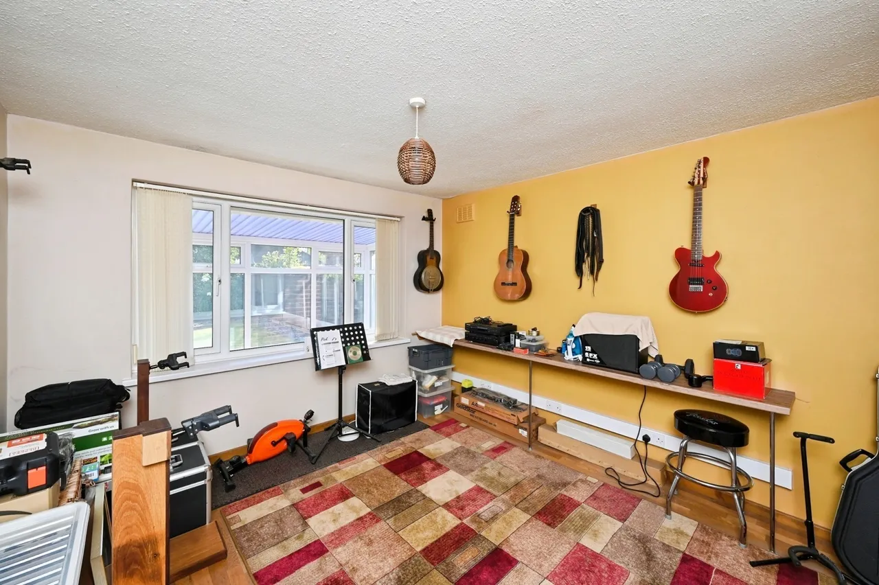 Philip Avenue, Nuthall, Nottingham, Nottinghamshire, NG16, photo 15