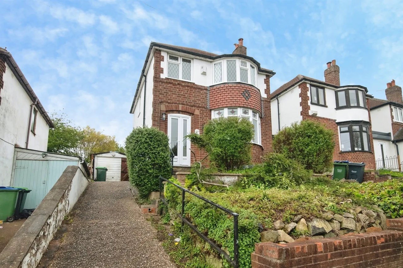 3 bed house for sale — Regent Road, Tividale, Oldbury