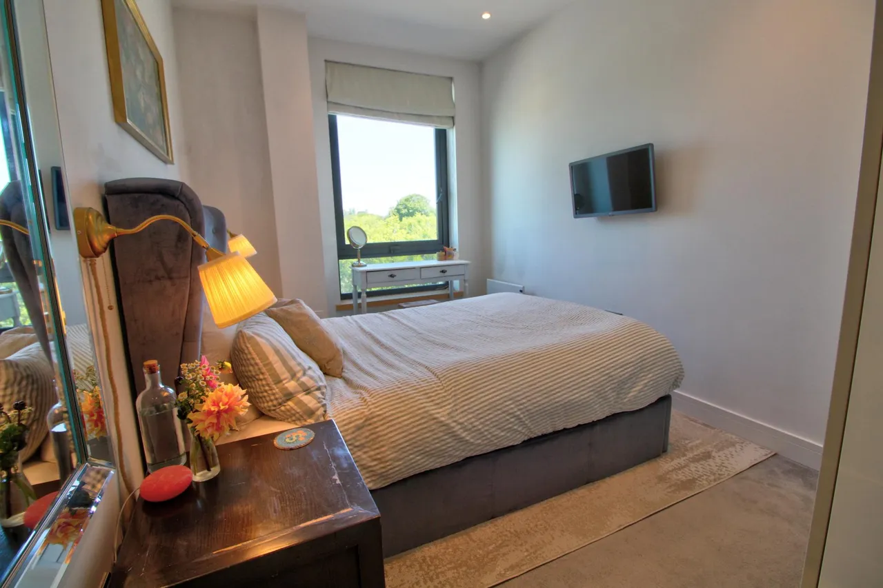 The Ring, Bracknell, RG12, photo 6