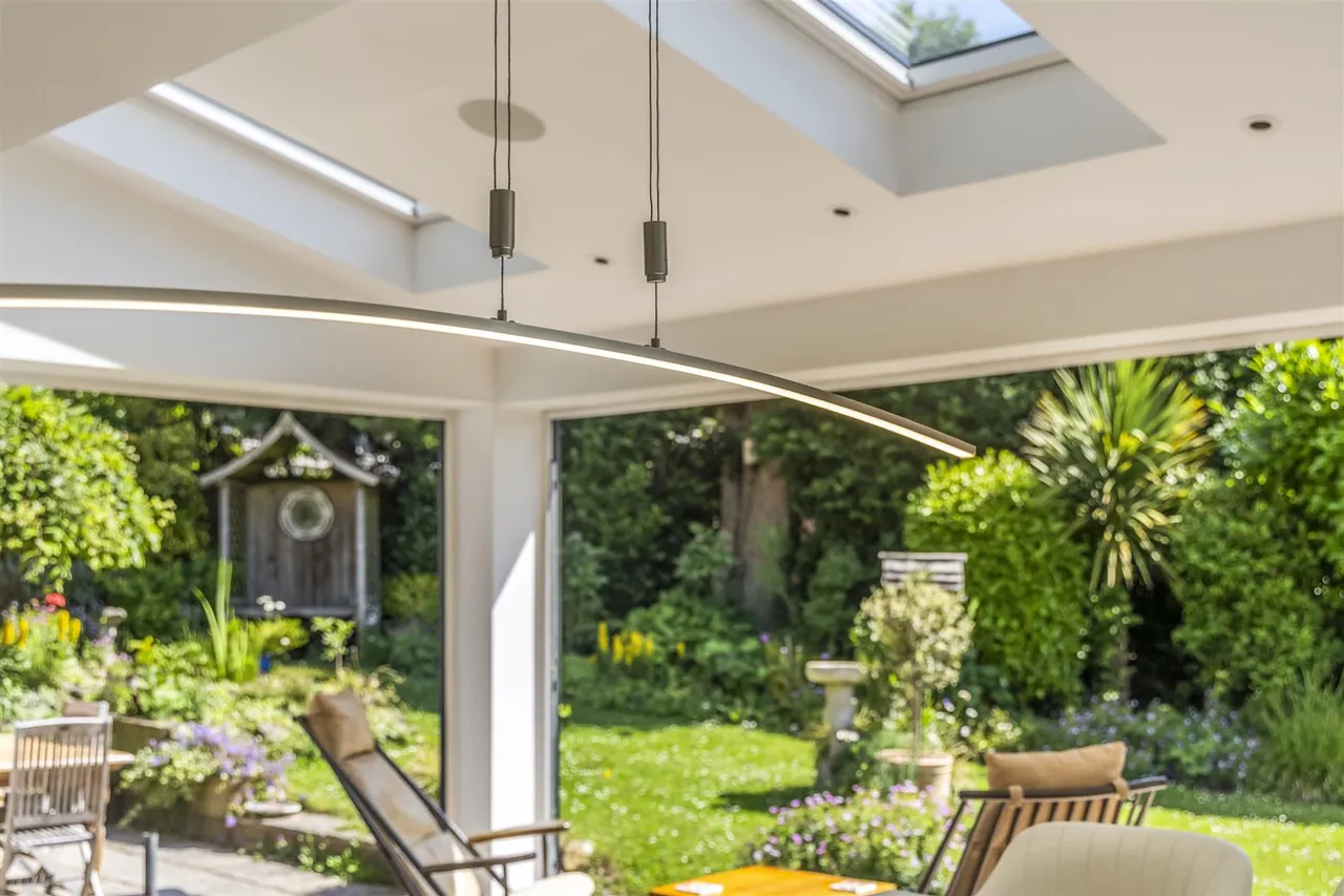 Britts Farm Road, Buxted, Uckfield, East Sussex, TN22 4LZ, photo 27