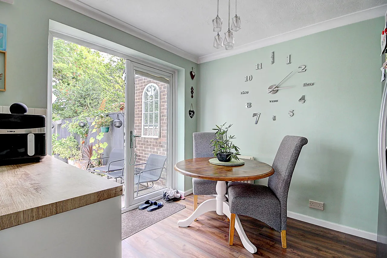 Coates Close, Basingstoke, RG22, photo 4