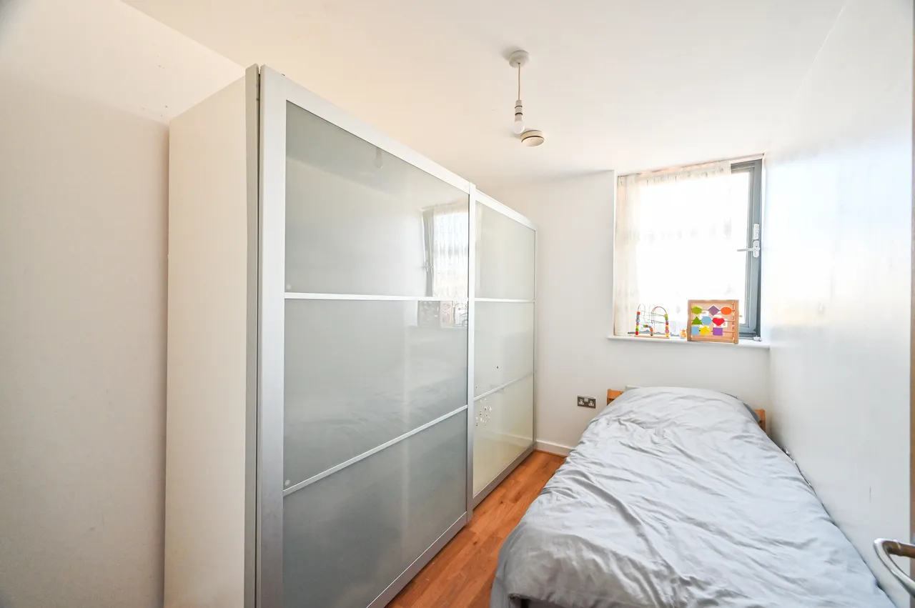 London, E14, photo 6