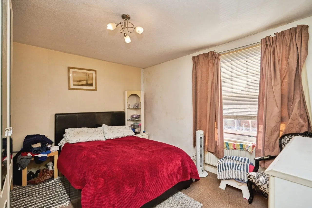 Hearn Street, Newport, PO30, photo 6