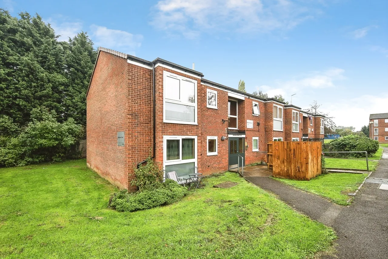 1 bed flat for sale, Croft Pool, Bedworth, CV12