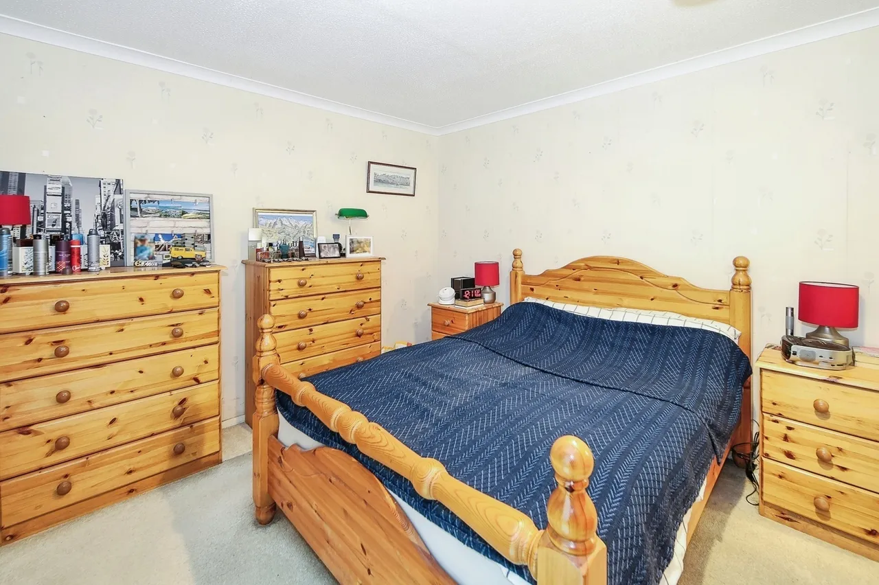 Croft Pool, Bedworth, CV12, photo 8
