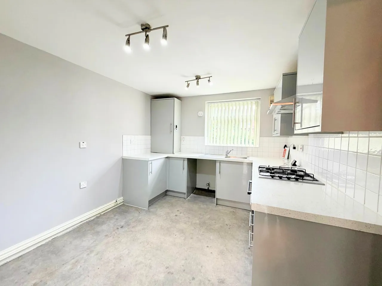 Warrington Road, Prescot, L34, photo 4
