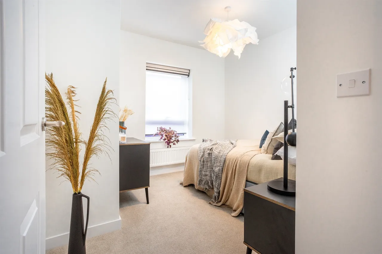 Ghyllgrove Close, Basildon, SS14, photo 7