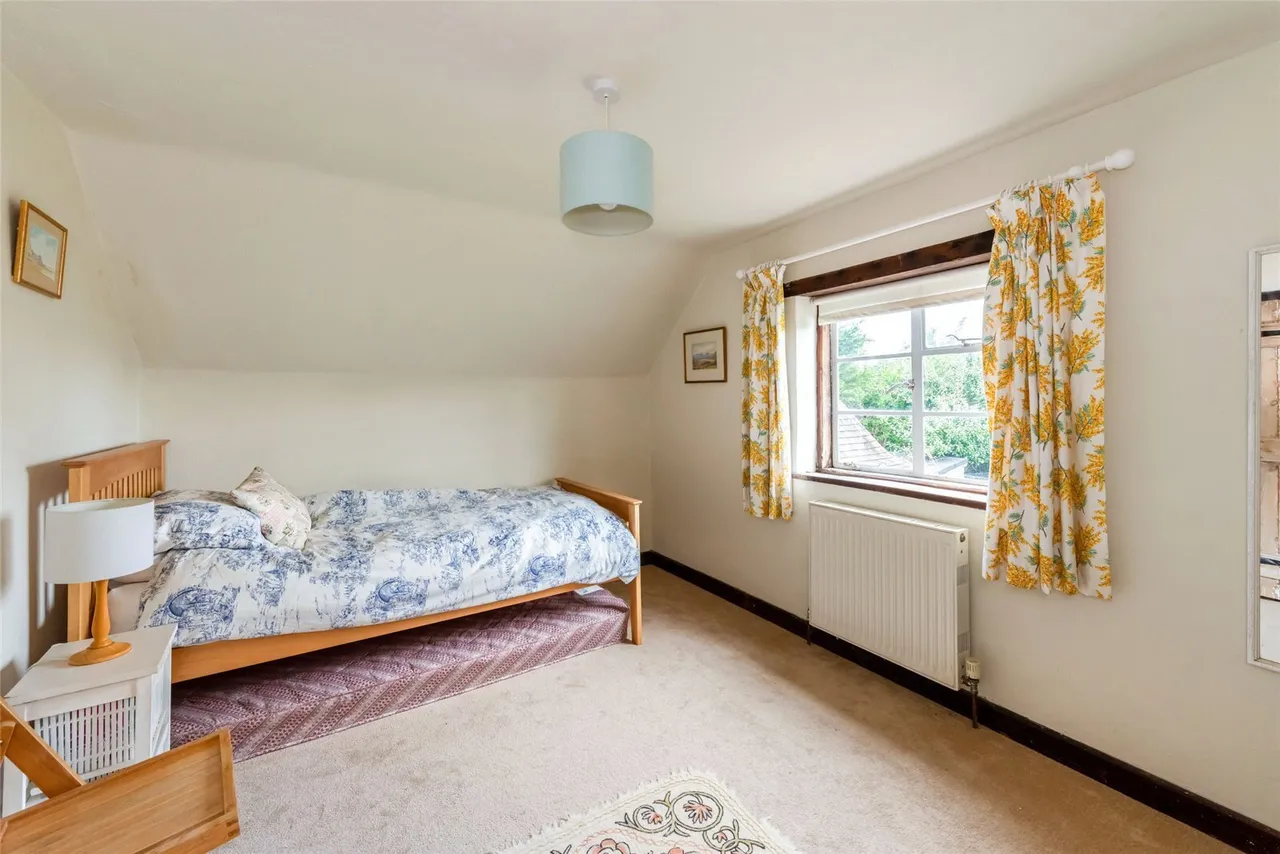 School Lane, Nutbourne, PO18, photo 10