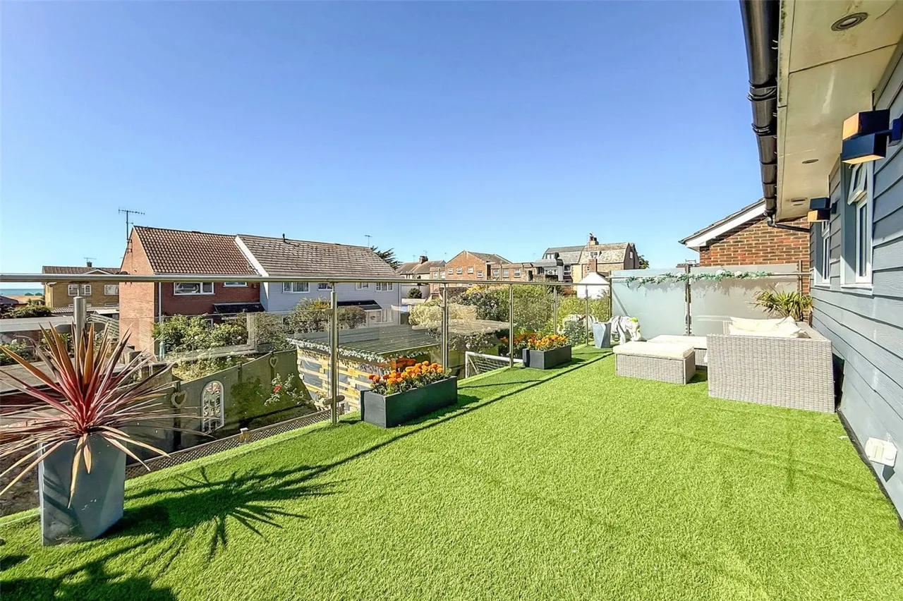 Littlehampton, BN17, photo 11