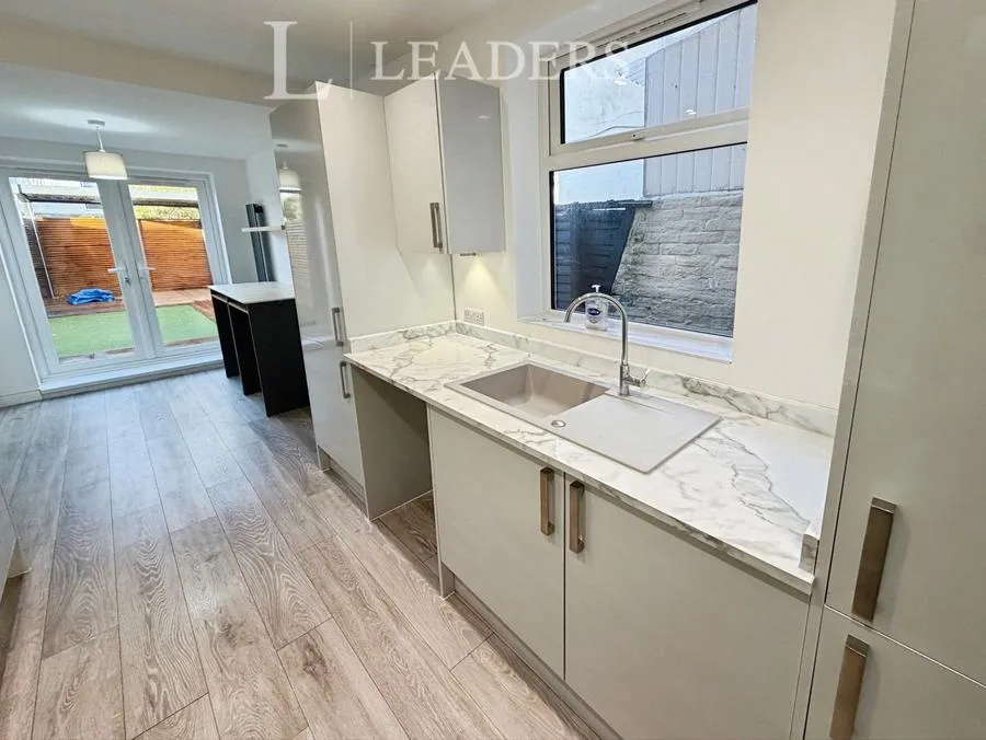 Walden Road, Portsmouth, PO2, photo 6