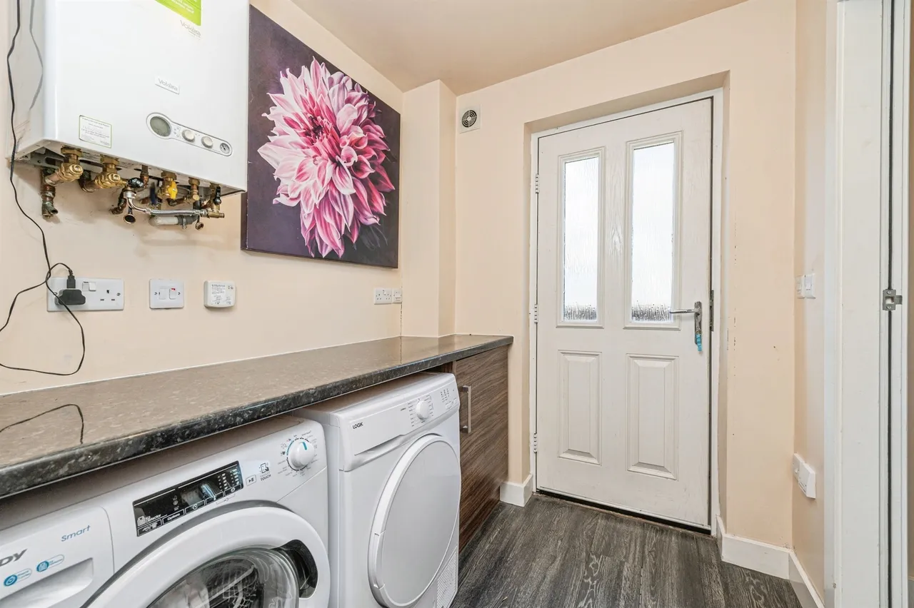 Leyland Road, Birstall, WF17, photo 7