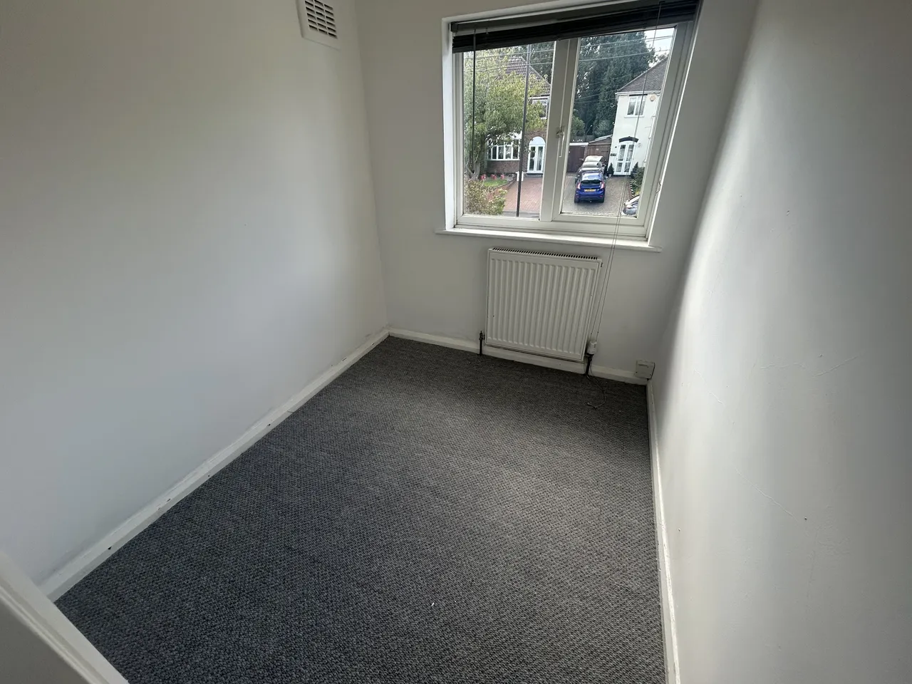 White Farm Road, Four Oaks, B74, photo 8