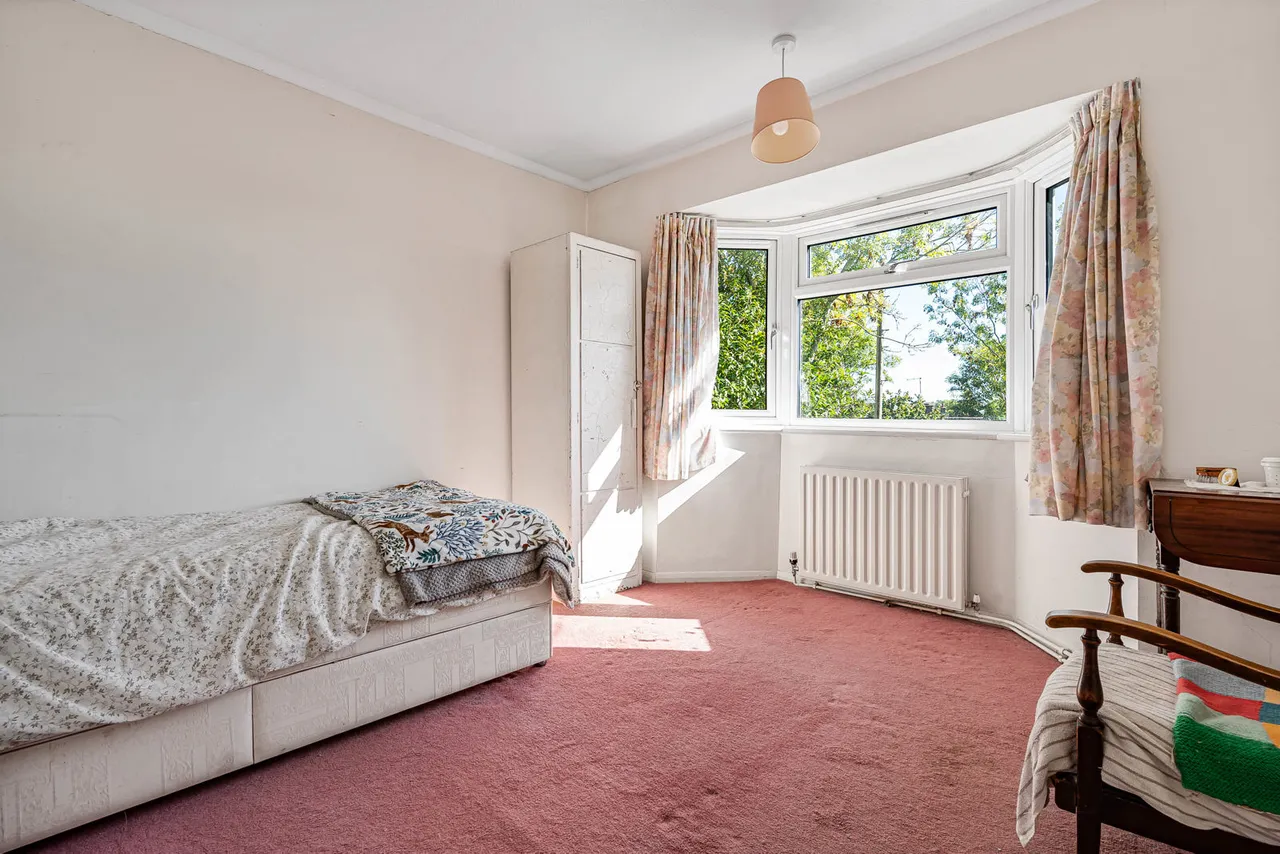 Spring Rise, Egham, TW20, photo 11