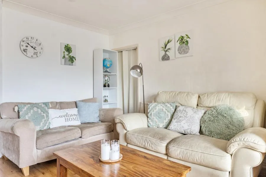 Lansdown Close, Woking, GU21, photo 4