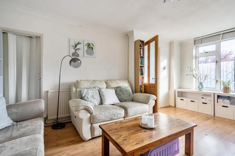 Lansdown Close, Woking, GU21, photo 5