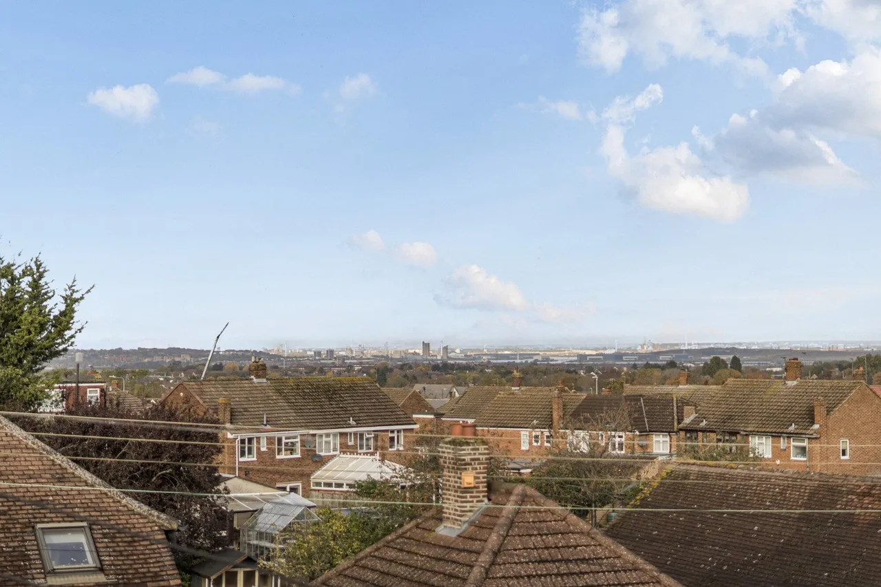 Gore Road, Kent, DA2, photo 43