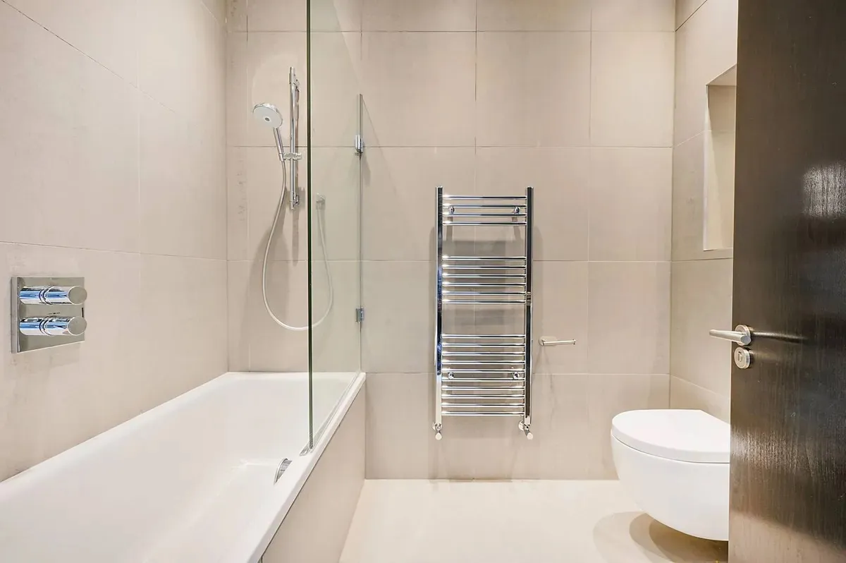 Gunnersbury Mews, Chiswick, W4, photo 11