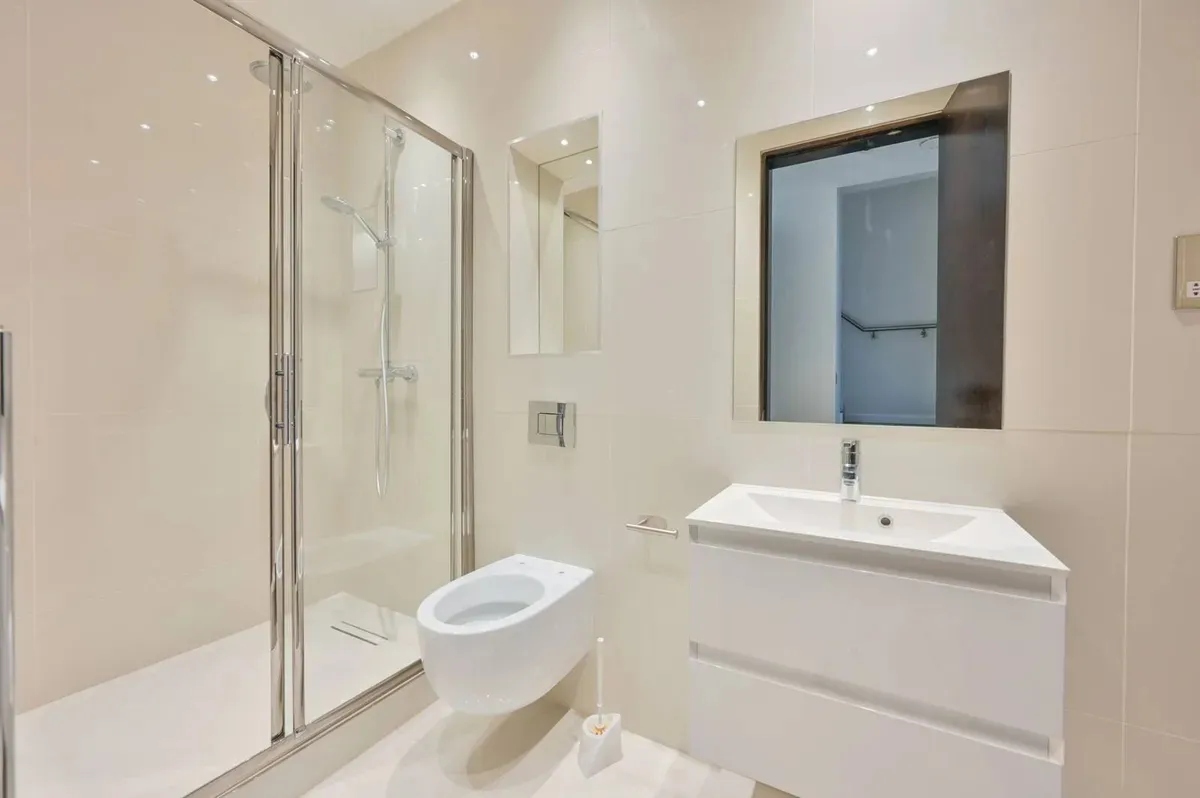 Gunnersbury Mews, Chiswick, W4, photo 9