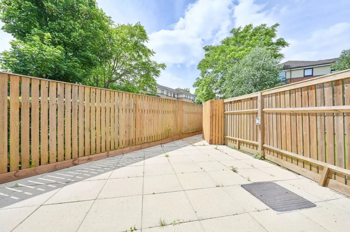 Gunnersbury Mews, Chiswick, W4, photo 7