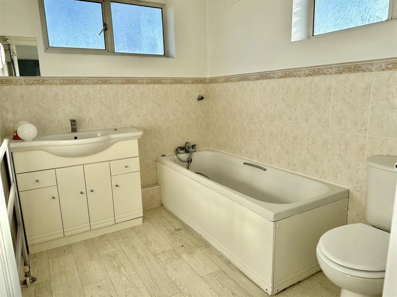 Meadow Road, Watford, photo 7