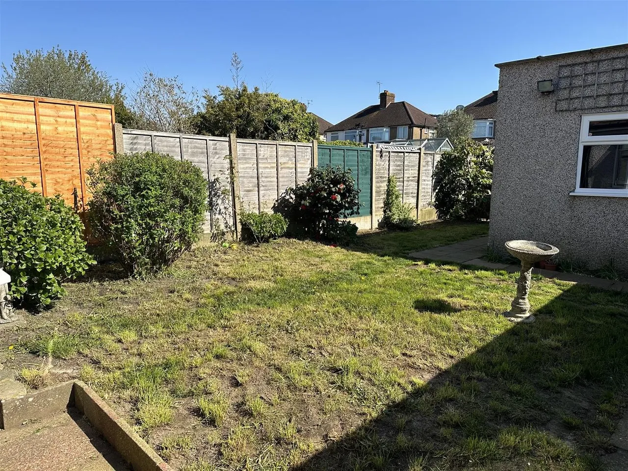 Meadow Road, Watford, photo 8