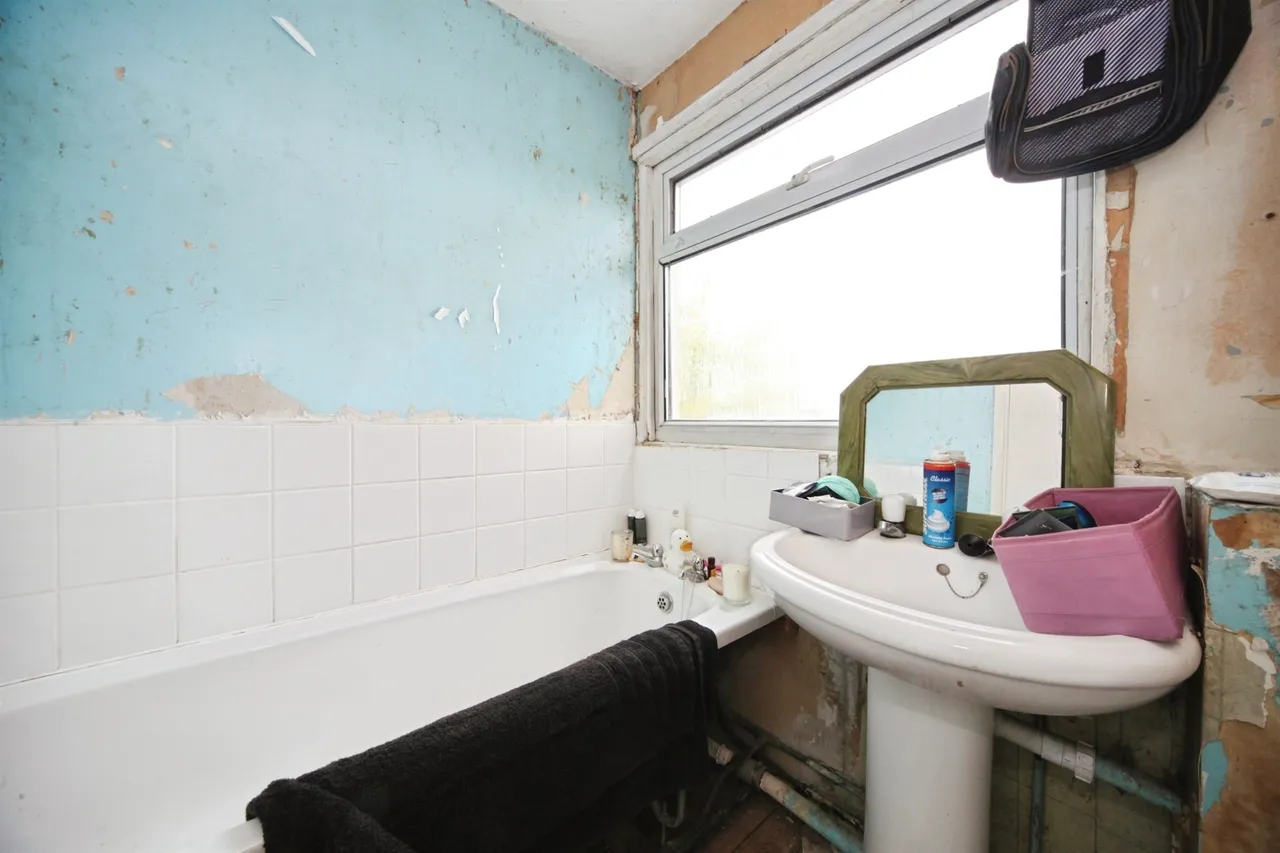 Axe Close, Luton, LU3, photo 6