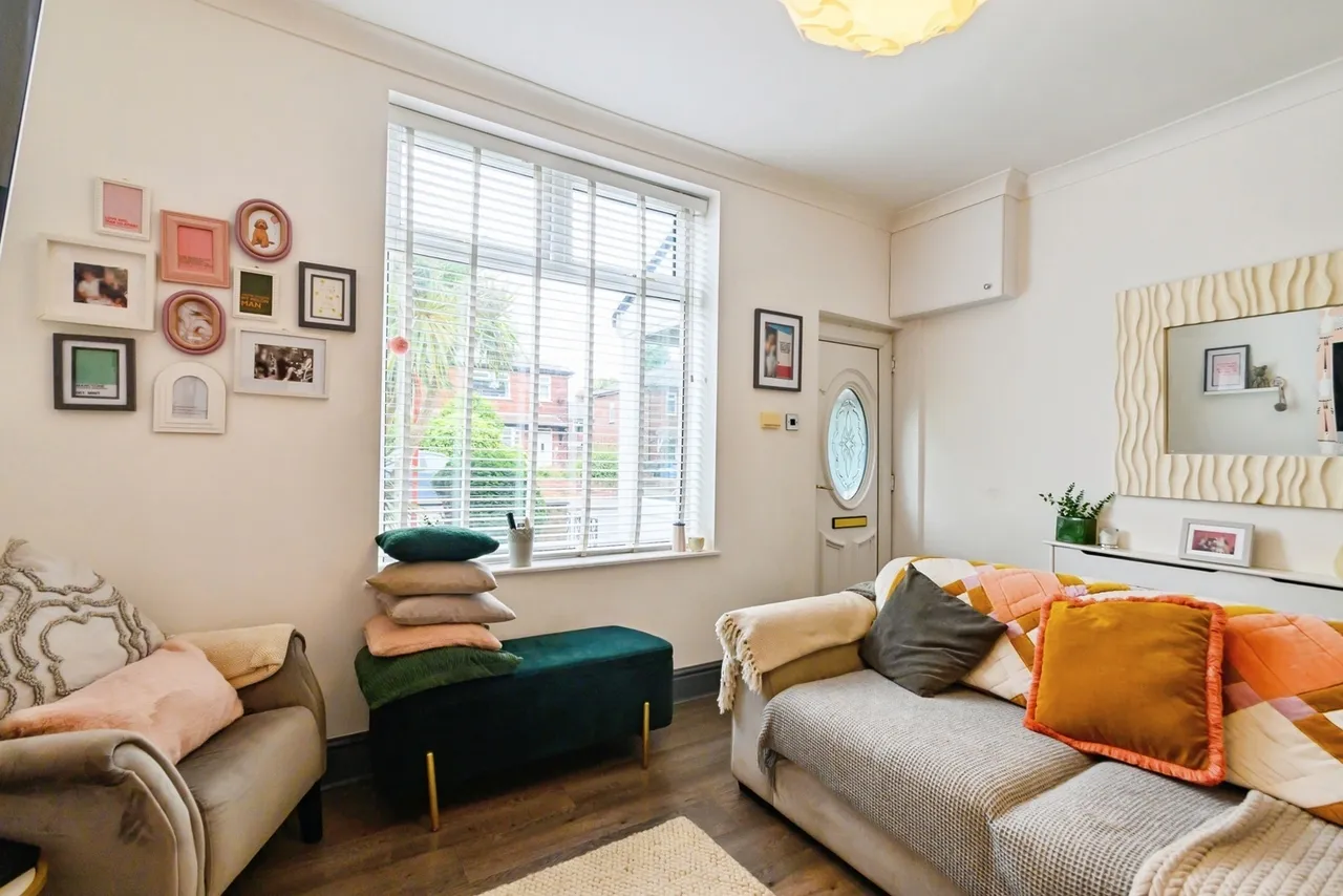Newearth Road, Worsley, Manchester, Greater Manchester, M28, photo 5