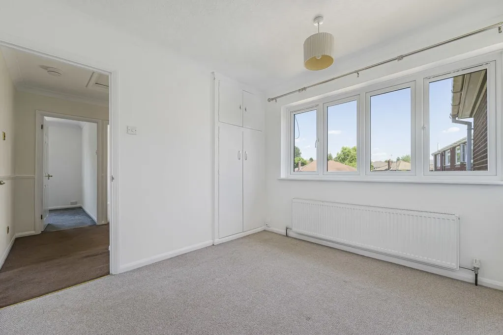 Willow Close, Bexley, DA5, photo 14