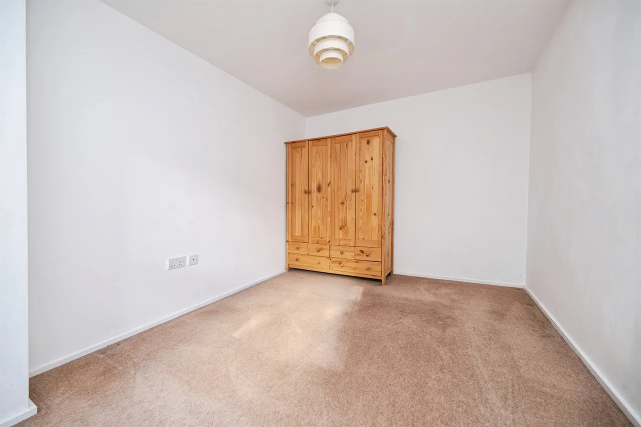 Attingham Drive, Dudley, DY1, photo 9