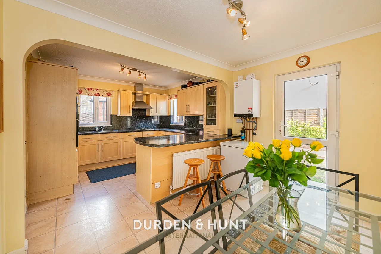 Stanley Place, Ongar, CM5, photo 2