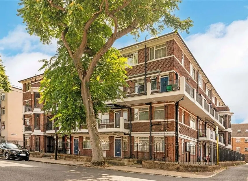 1 bed flat for sale — Lynton Estate, Bermondsey, SE1