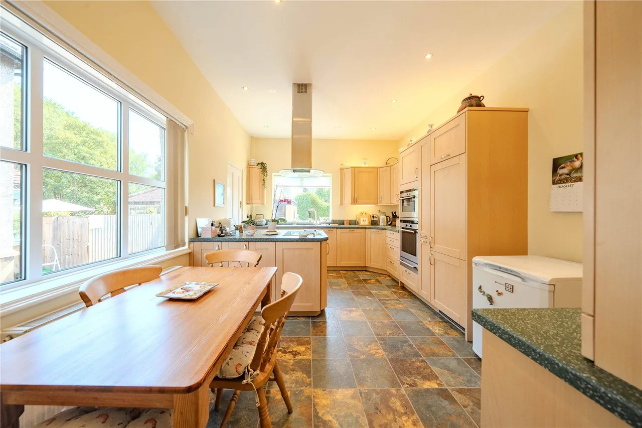 Stonegate Road, Leeds, LS17, photo 15
