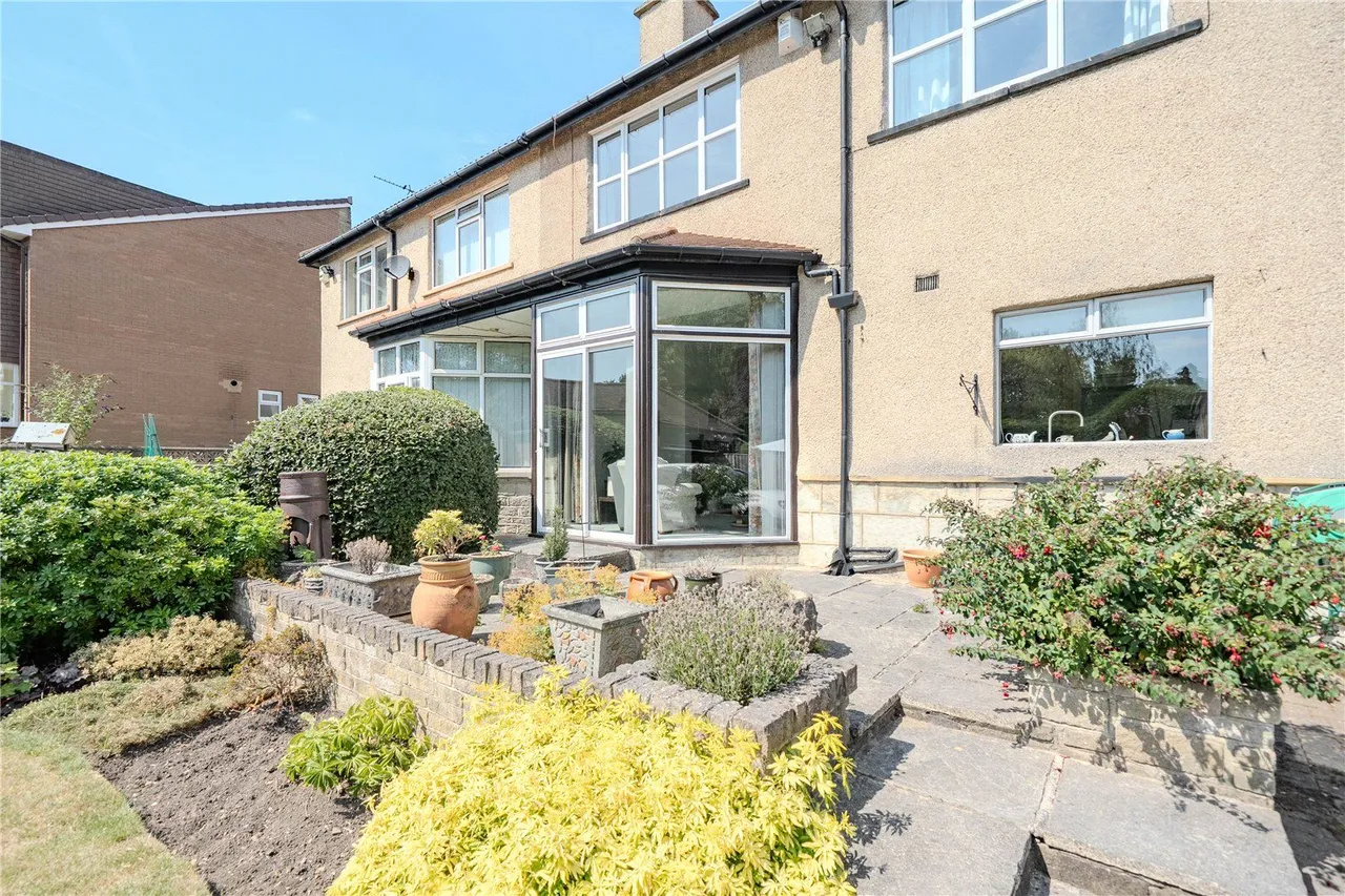 Stonegate Road, Leeds, LS17, photo 14