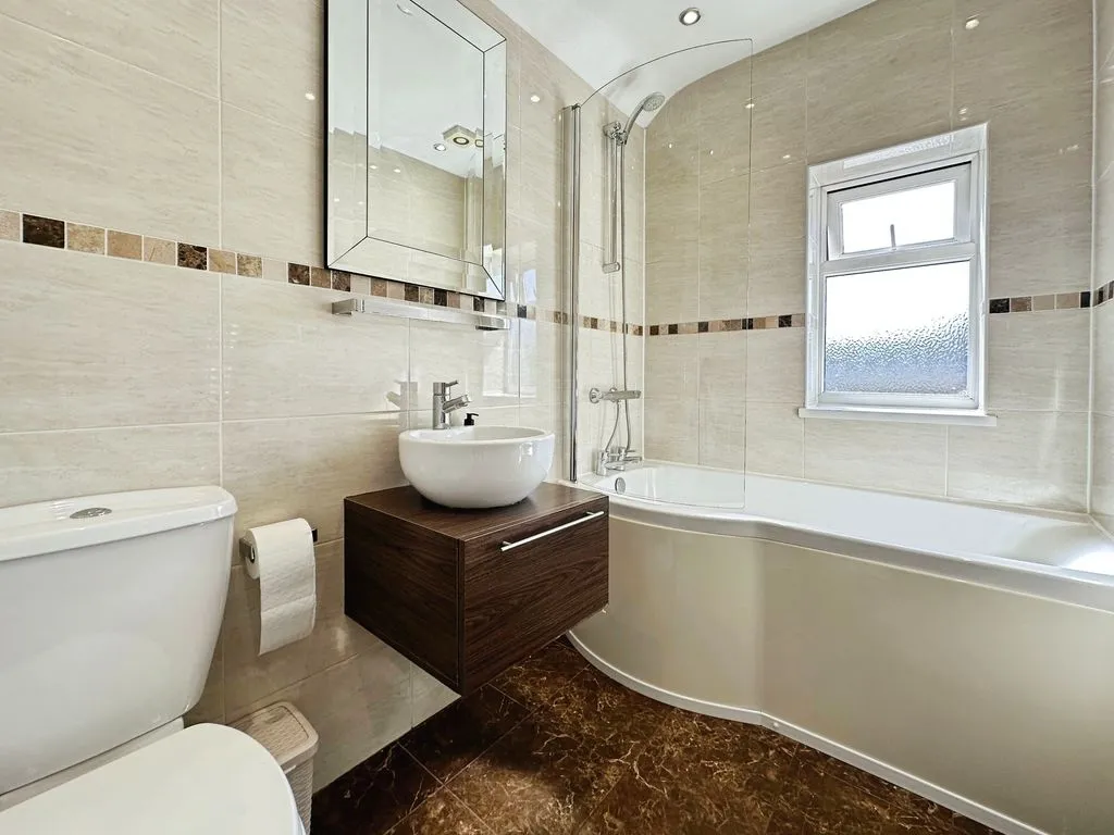 Northgate, Aldridge, WS9, photo 9