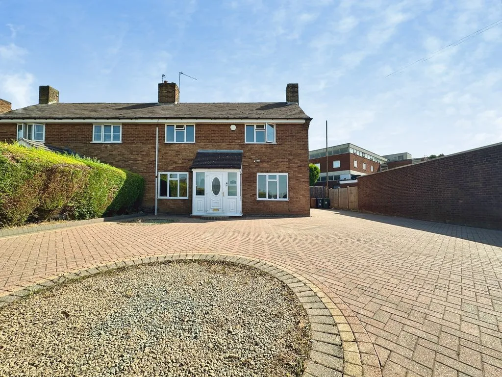 3 bed house for sale, Northgate, Aldridge, WS9