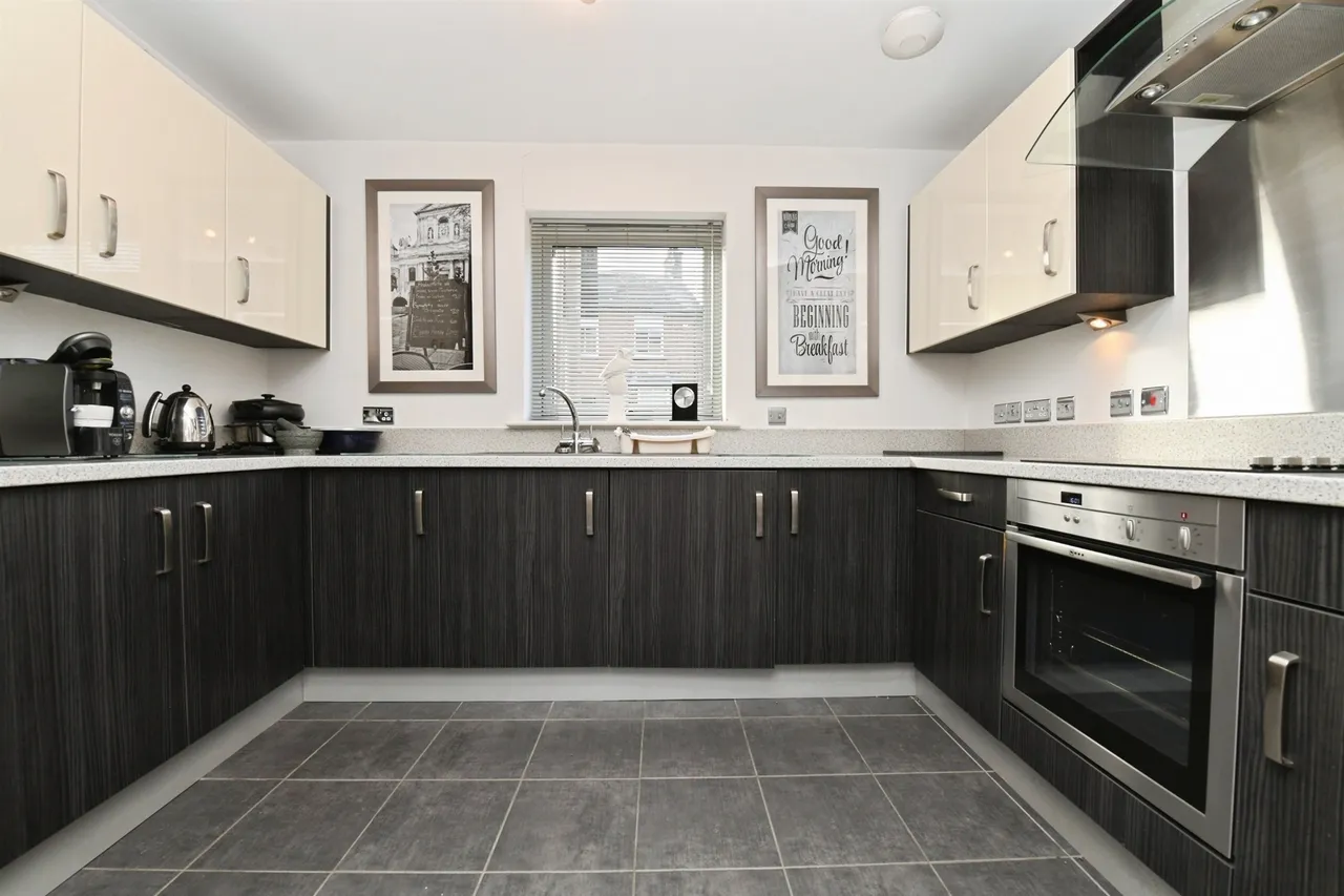 Cedar Avenue, Chelmsford, CM1, photo 2