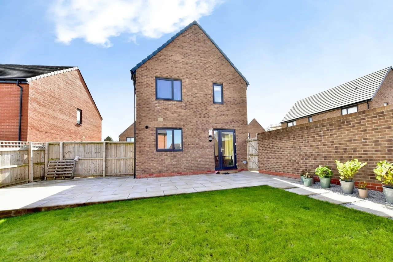 Stonecliffe Road, Sheffield, South Yorkshire, S2, photo 12