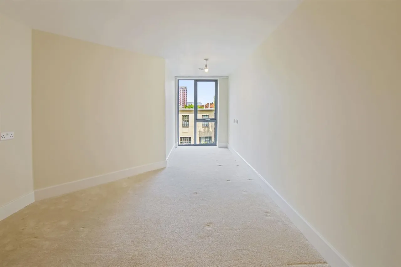 Shotfield, Wallington, SM6, photo 7