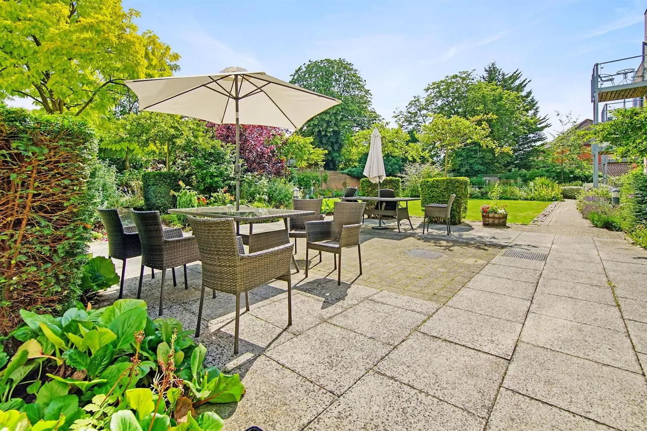 Shotfield, Wallington, SM6, photo 9