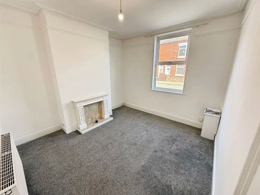 Catherine Street, Eccles, Greater Manchester, M30, photo 2